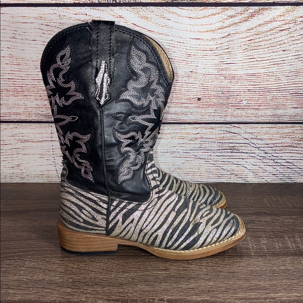 Used Roper Children's Boots Glitter Zebra - Black / Silver. Girls 12